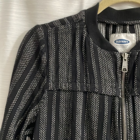 Old Navy Black Bomber, Size Small Petite - Picture 2 of 2
